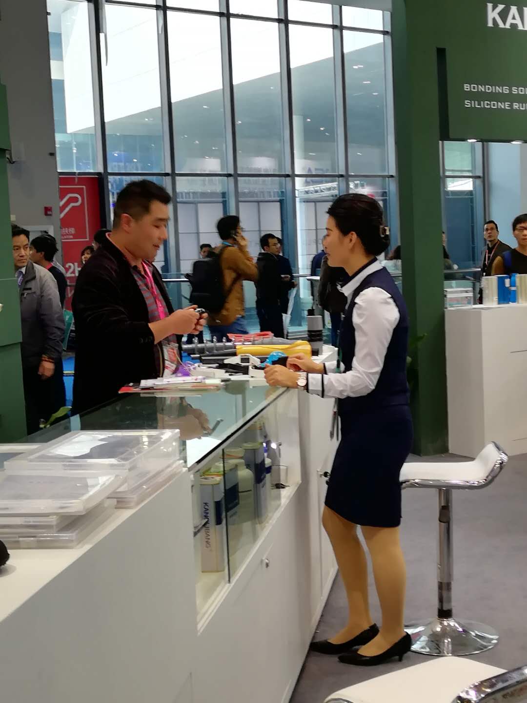 2018上海國際橡塑展,硅膠膠水,硅膠膠水廠家,硅膠粘接劑,