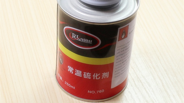補(bǔ)胎膠水